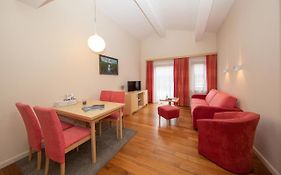 Arabella Golf- Und Ski-Appartement